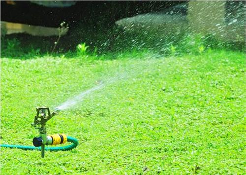 农田灌溉设备改变了农户的生活 便捷覆盖